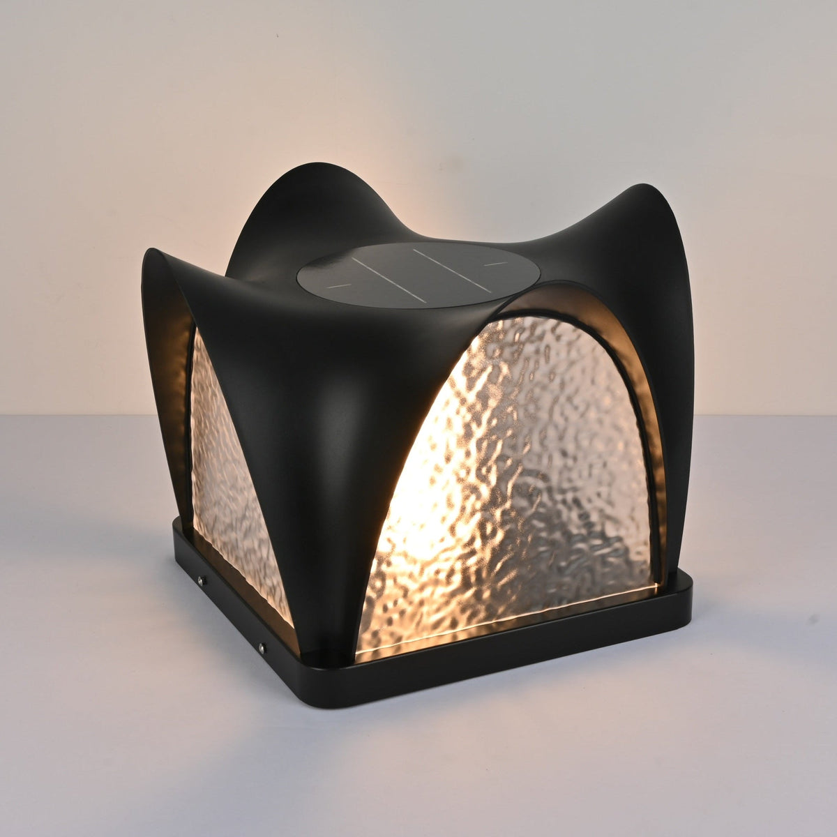Sculptform Outdoor Table Lamp – Architectural LED Garden Light