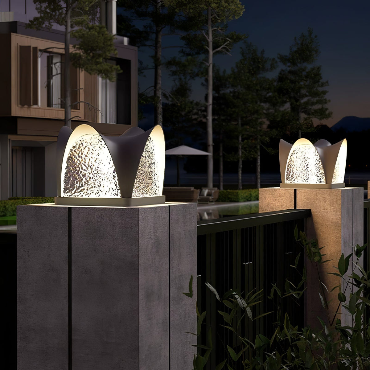 Sculptform Solar Outdoor Post Light – Modern Curved LED Garden Lamp