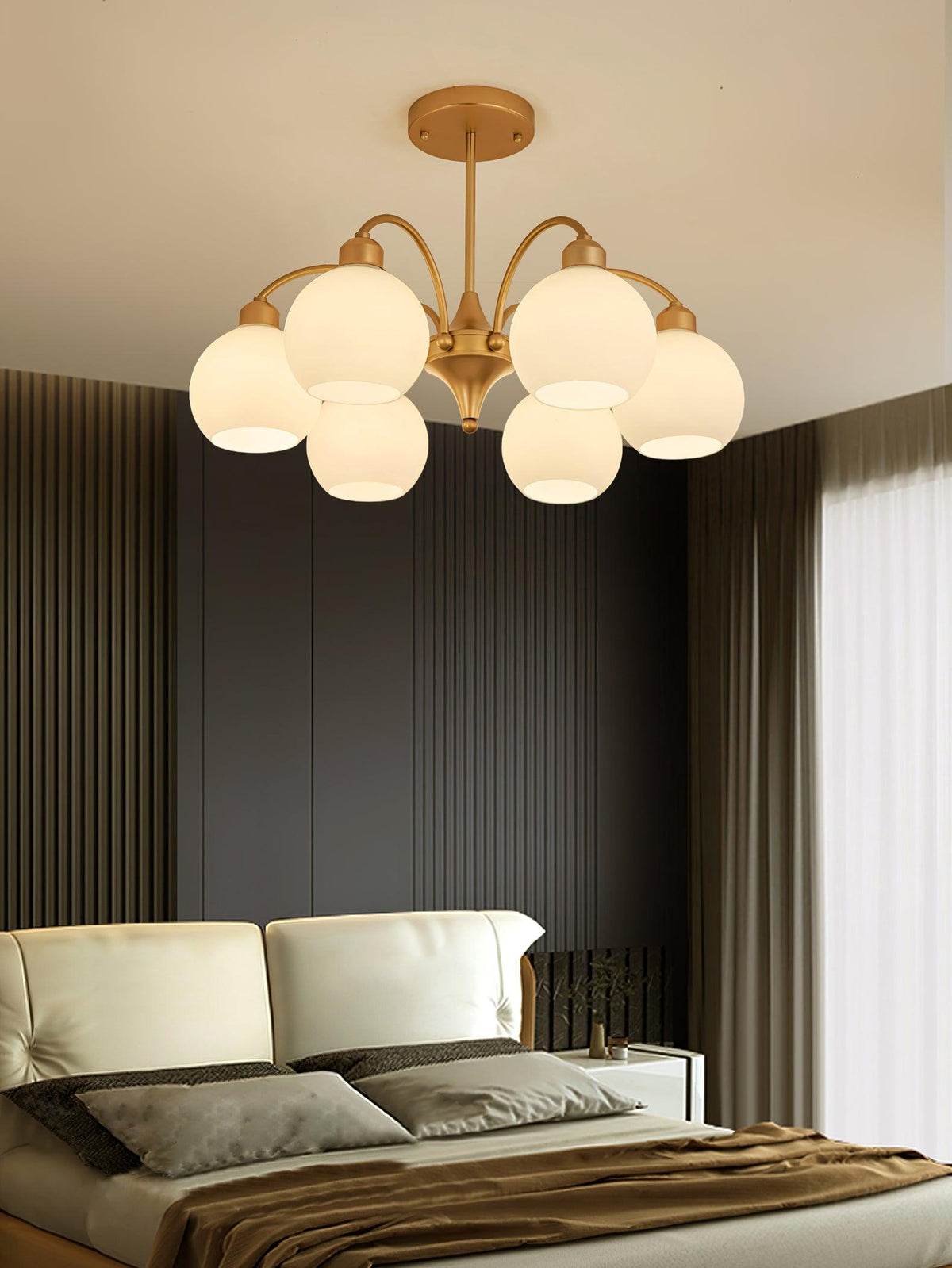 sculptural-glass-chandelier