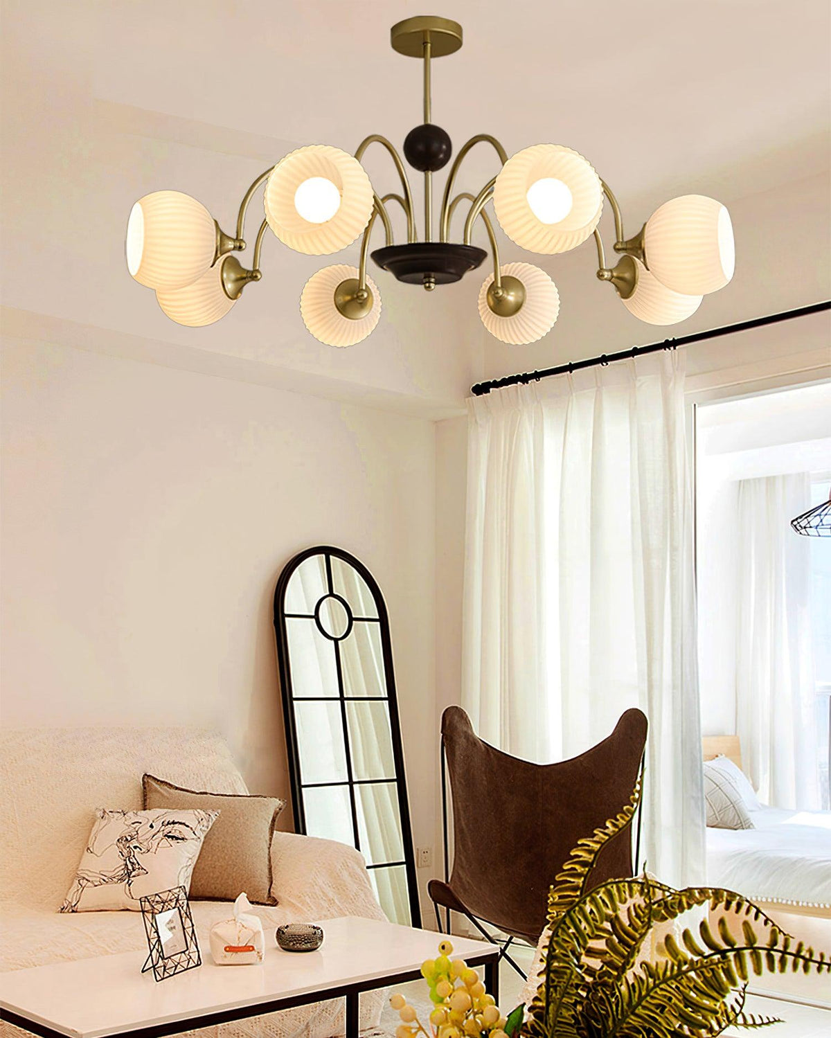sculptural-glass-ribbed-chandelier