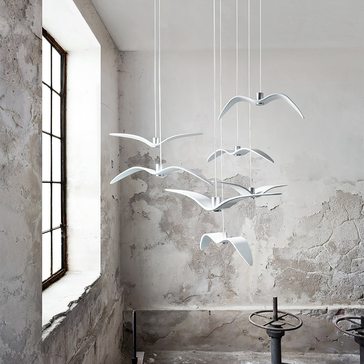 Aviara LED Pendant Light – Modern Aluminum Bird-Inspired Ceiling Lamp