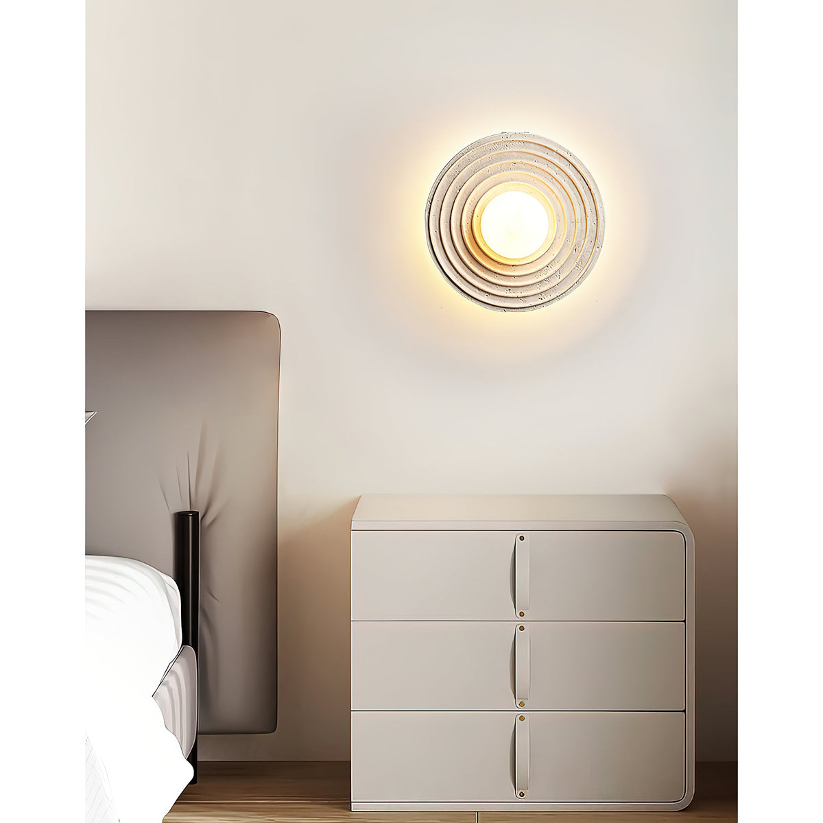 selenitis-wall-lamp