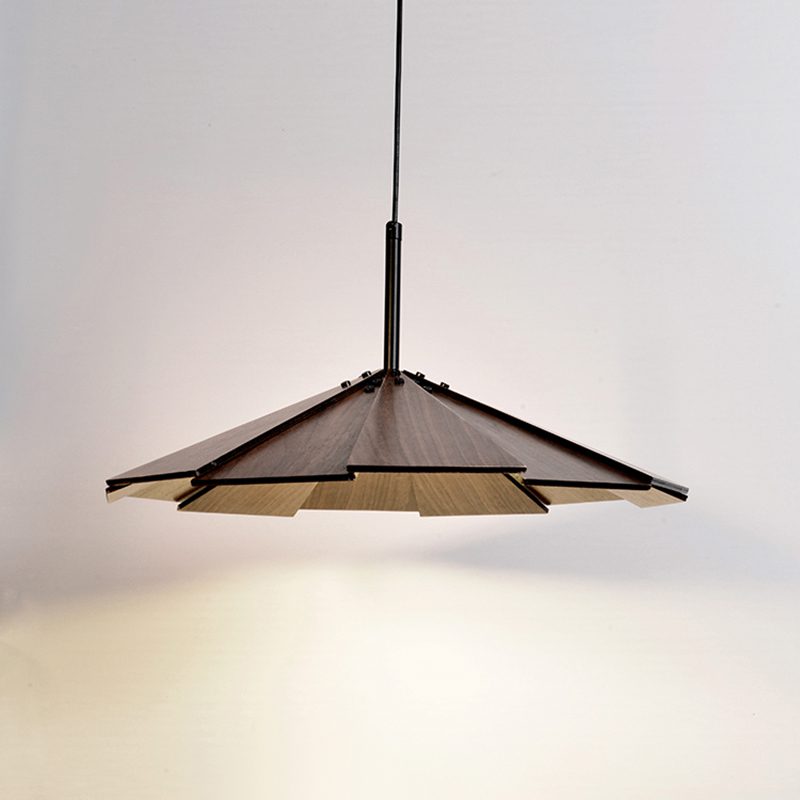 Sepal Pendant Lamp