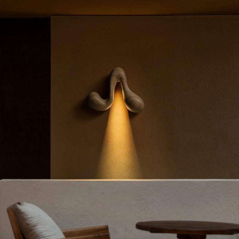 Sera Flow Wood Wall Light – Sculptural LED Sconce for Modern Interiors