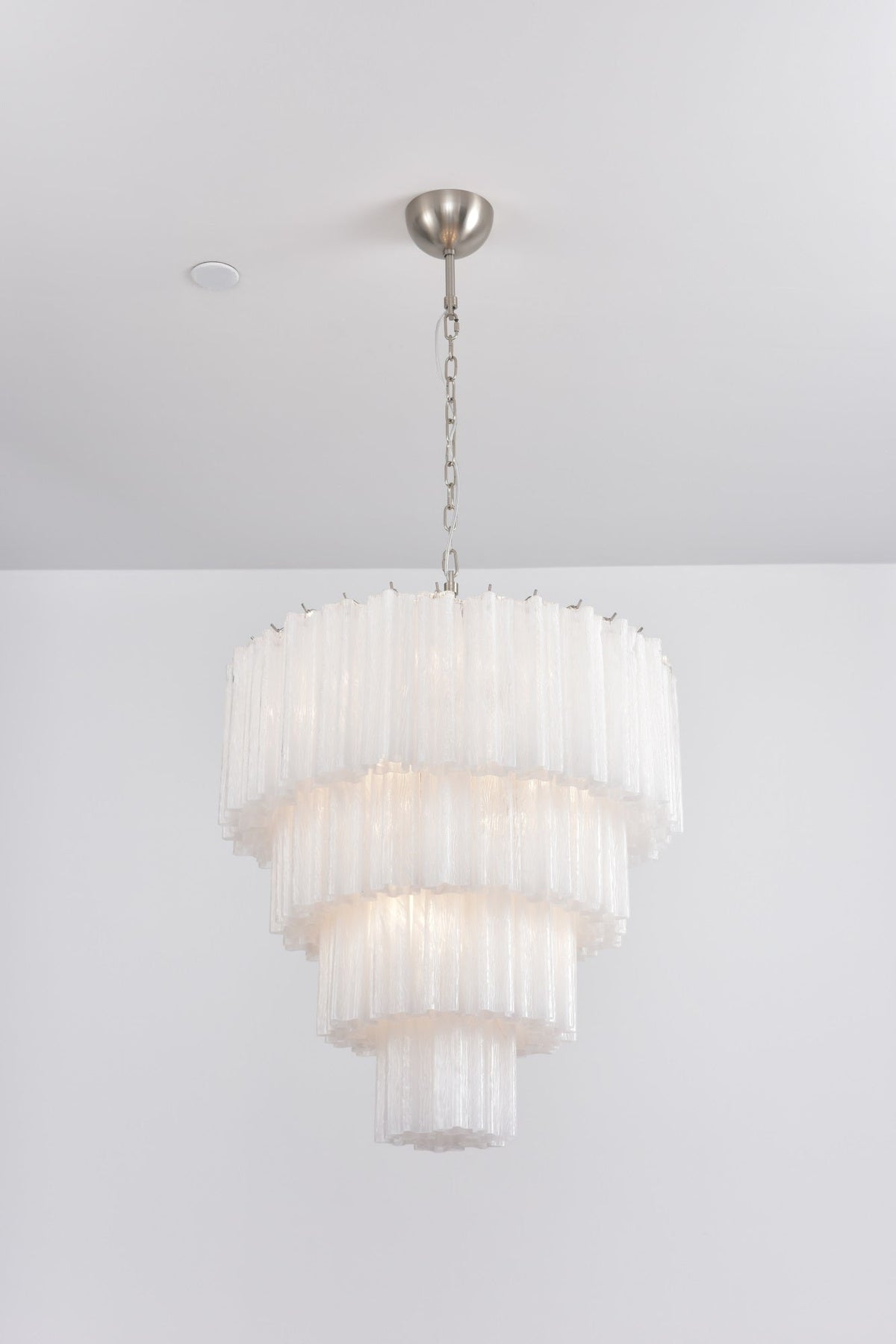 Serava Cascade Glass Chandelier – Modern Murano-Inspired Pendant Light for Dining Room and Foyer
