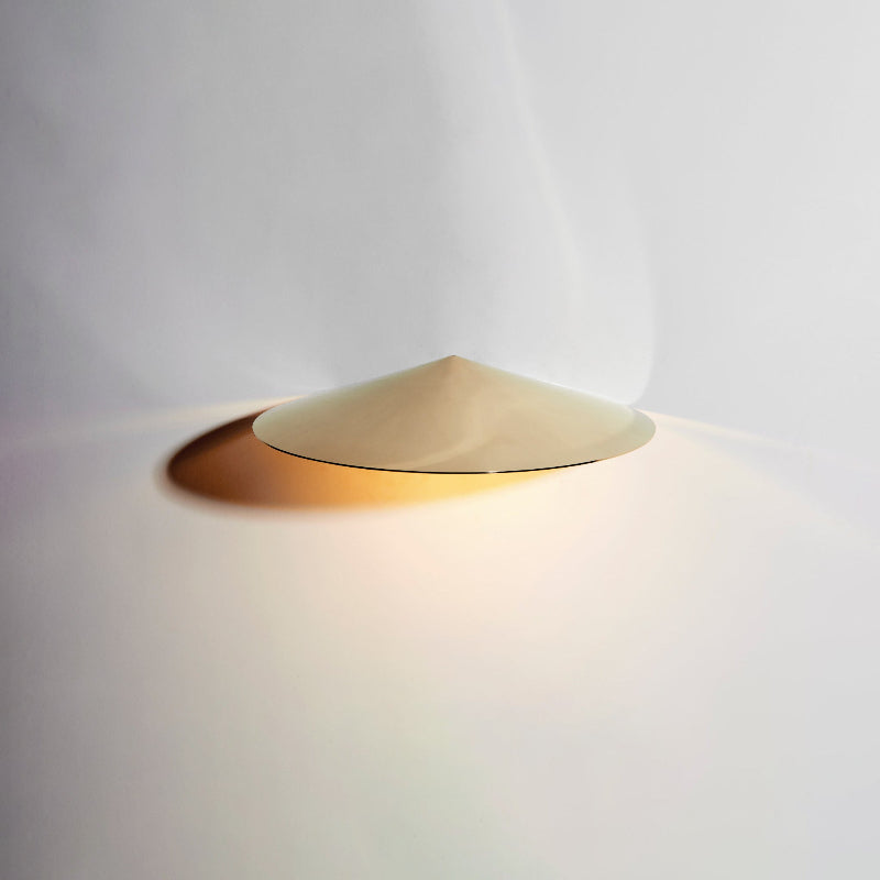 shade-sconce