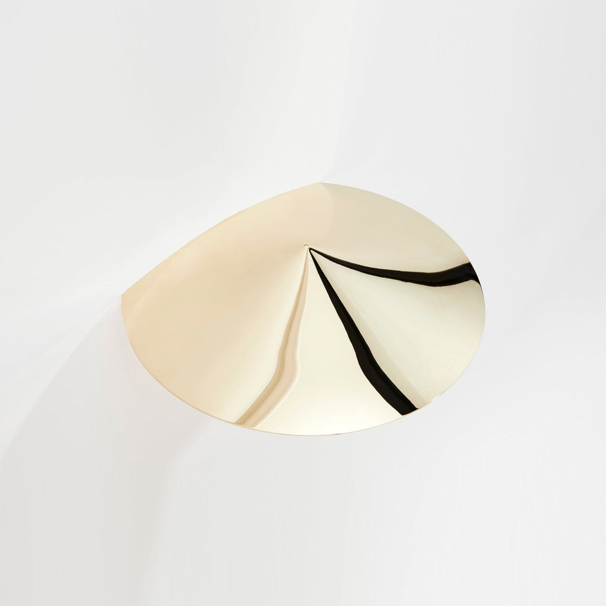 shade-sconce