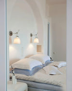 shade-wall-light