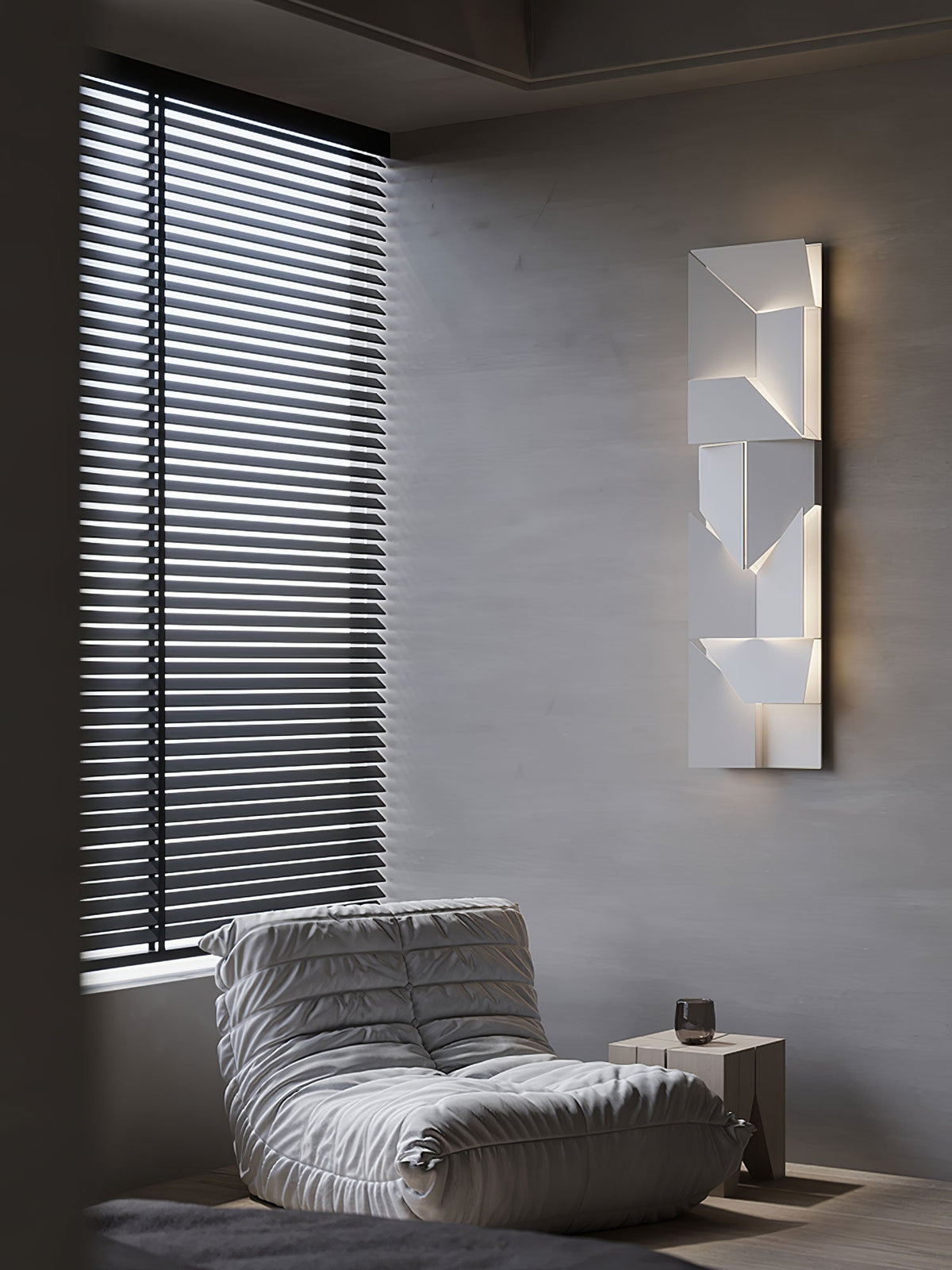 Shadows Grand Plug In Sconce