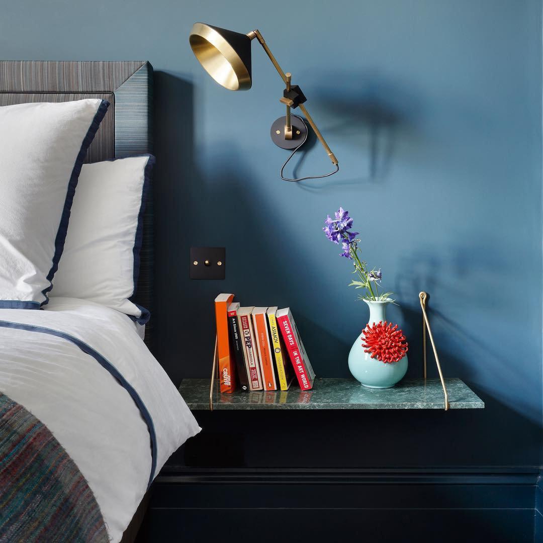 Shear Plug In Wall Light