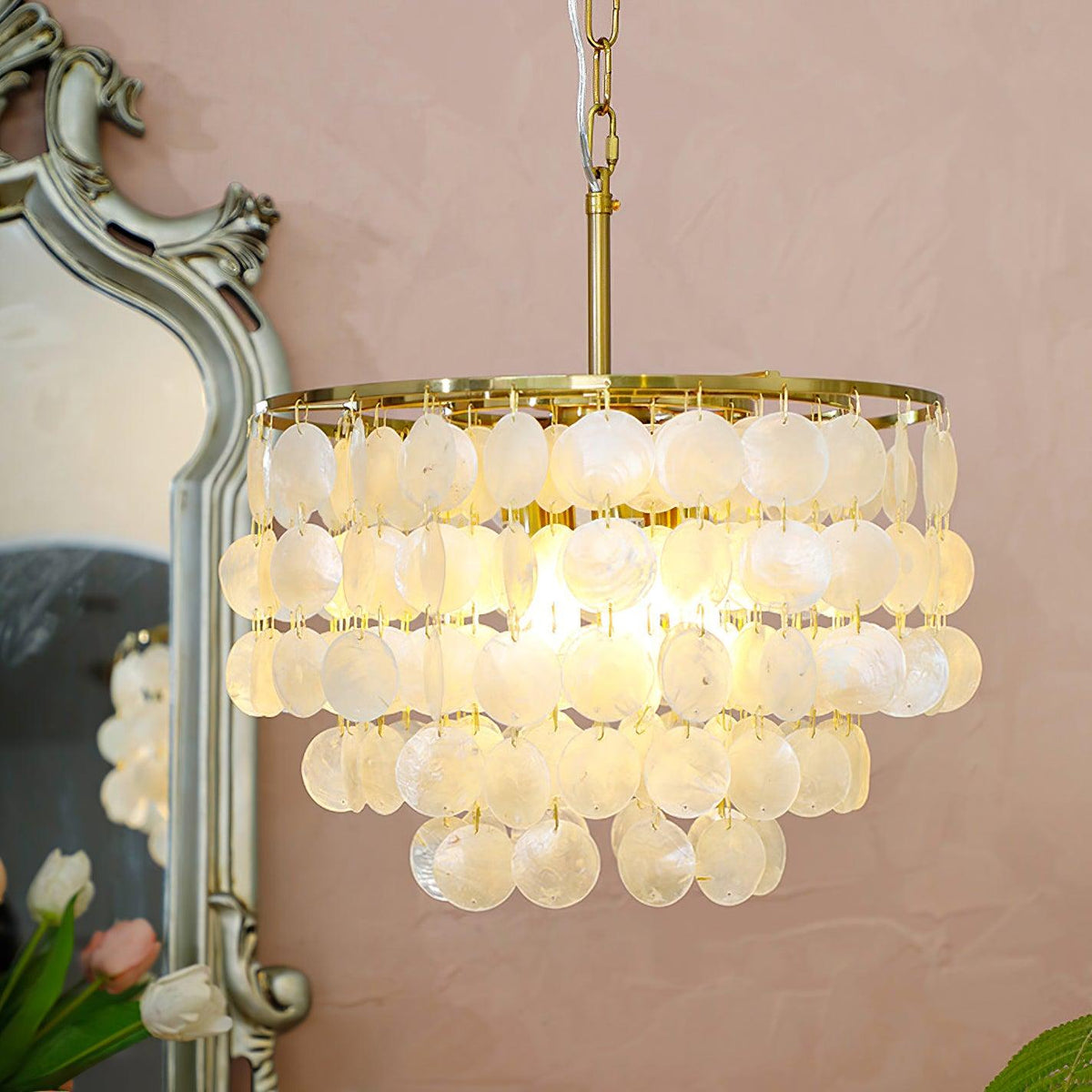 shell-wind-chime-chandelier