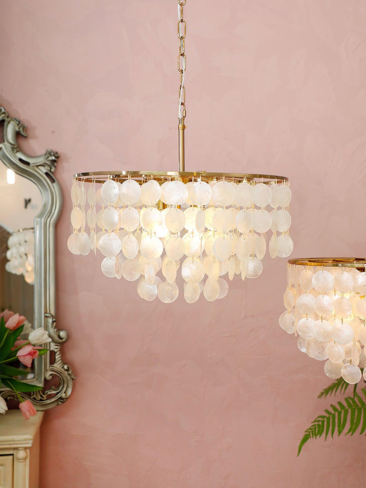 shell-wind-chime-chandelier