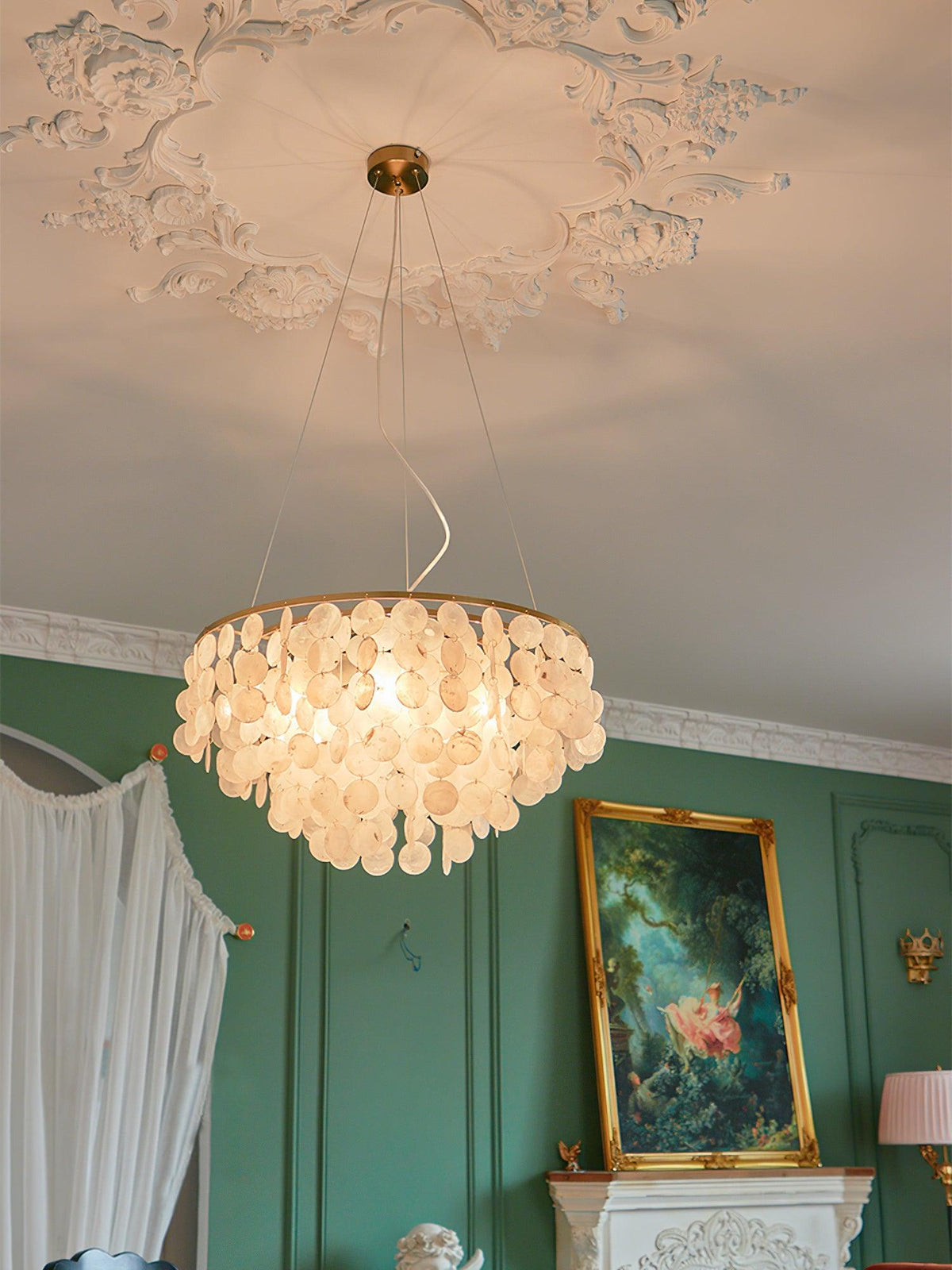shell-wind-chime-chandelier
