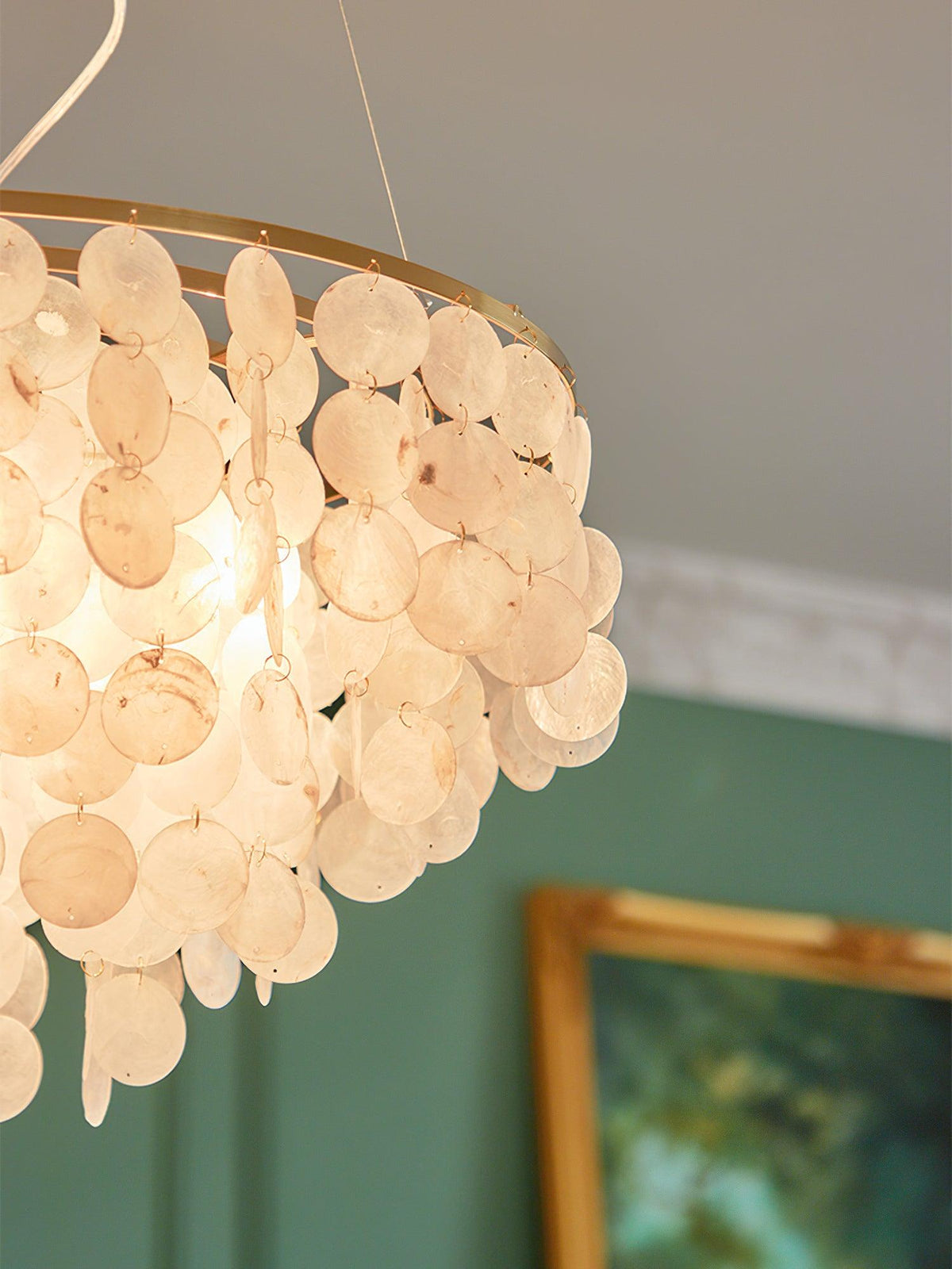 shell-wind-chime-chandelier