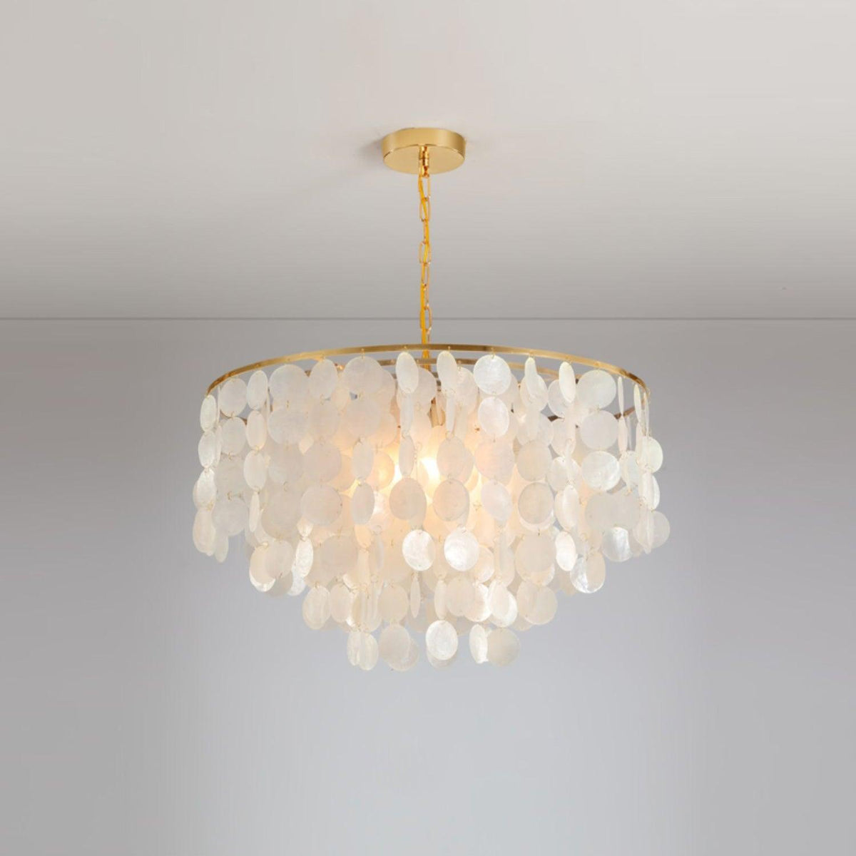 shell-wind-chime-chandelier