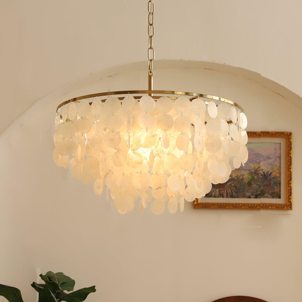 shell-wind-chime-chandelier