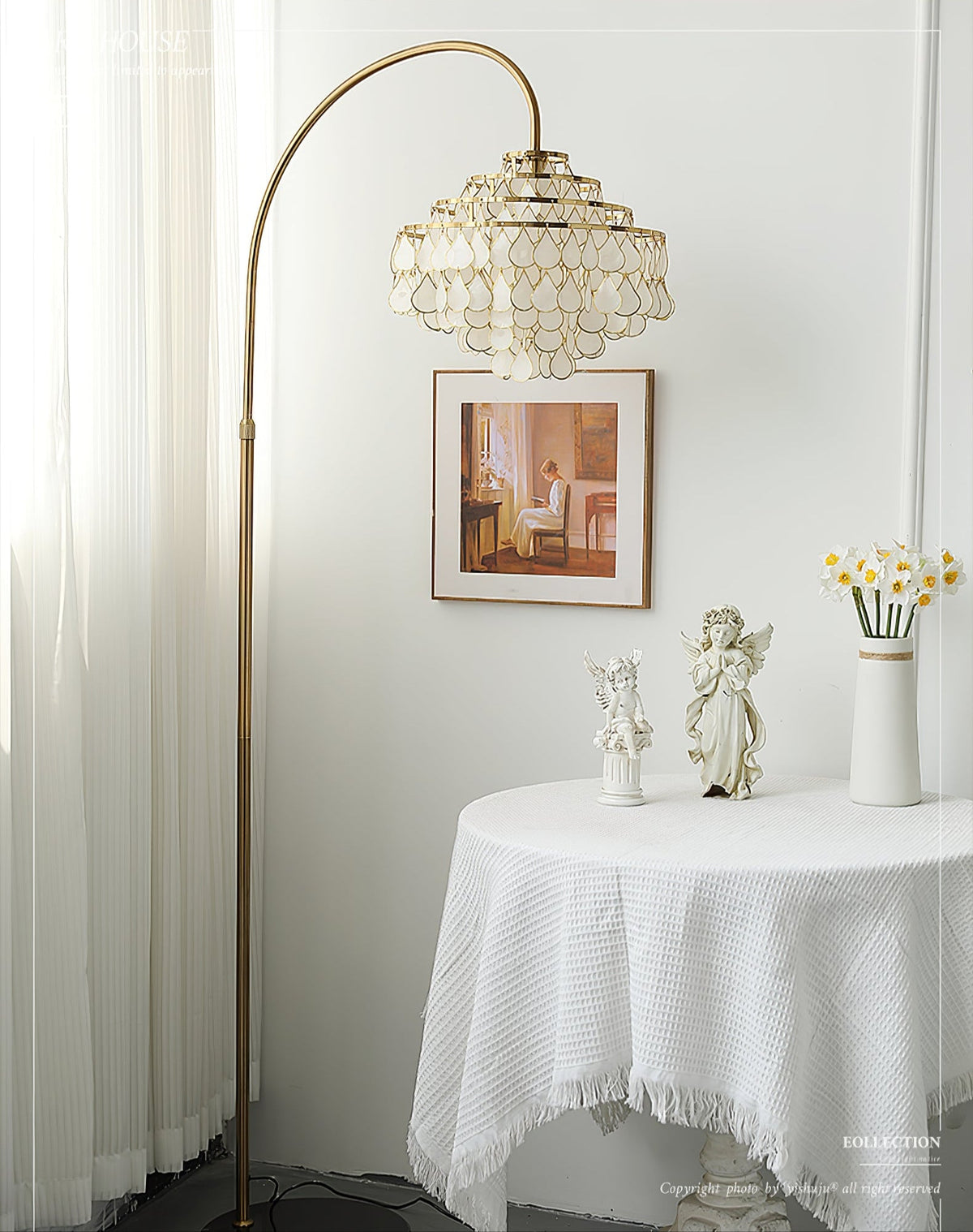 Lumière Shell Floor Lamp with Mother-of-Pearl Shade