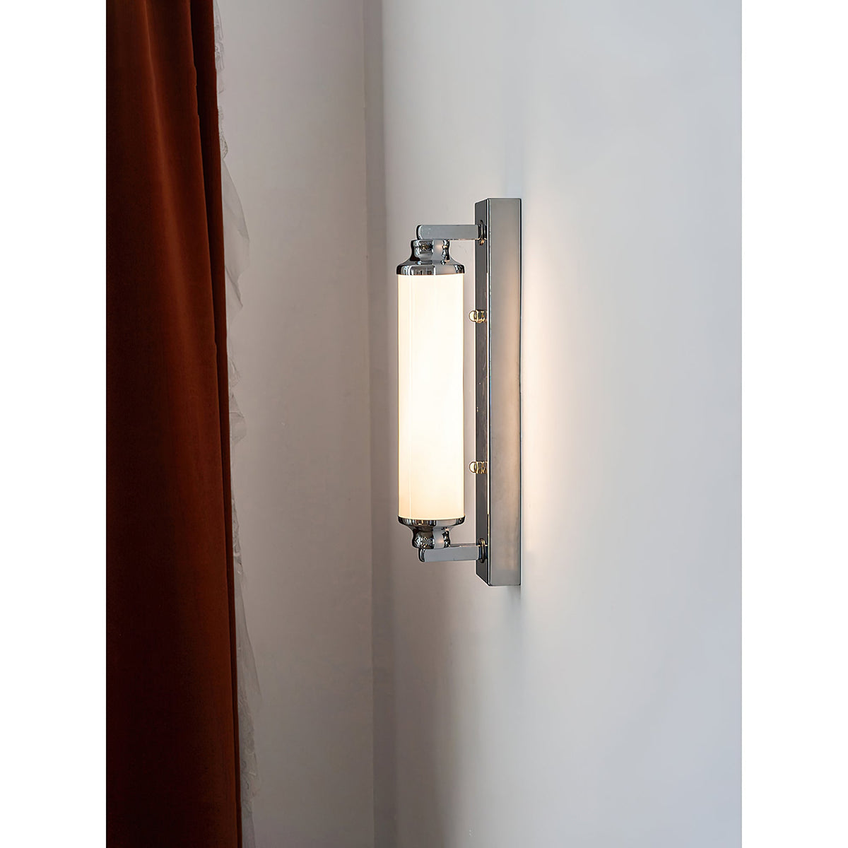 sheridan-wall-lamp