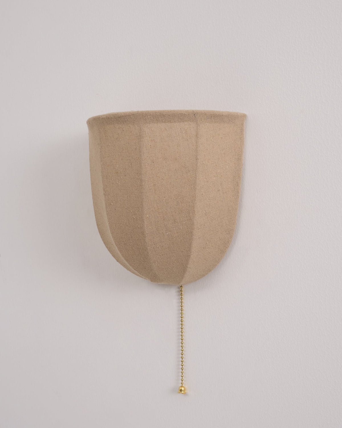 sienna-linen-wall-sconce