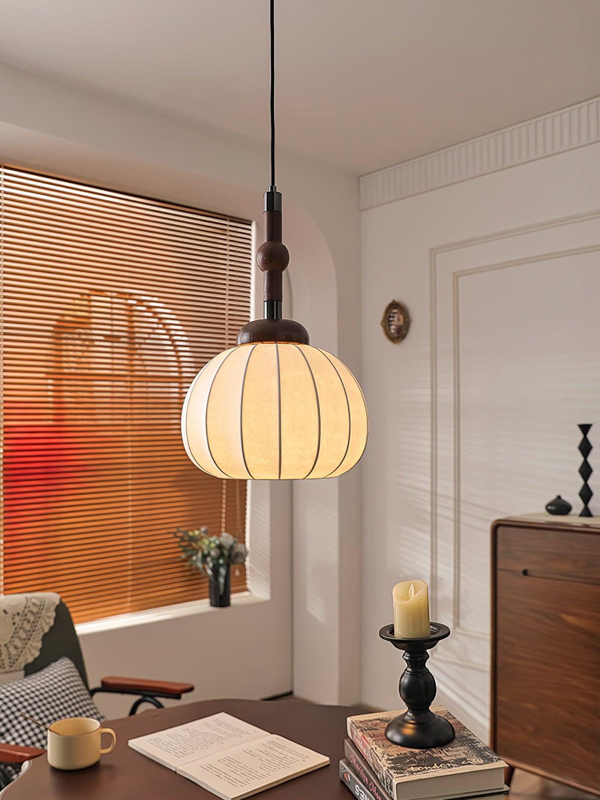 silk-globe-pendant-lamp