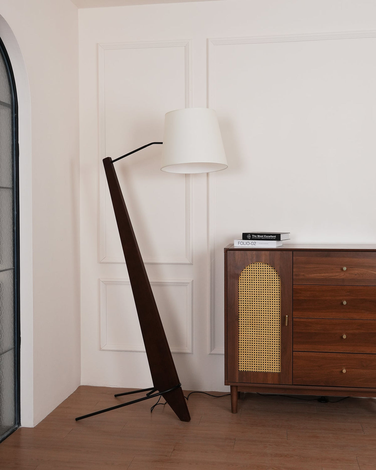 silva-giant-floor-lamp