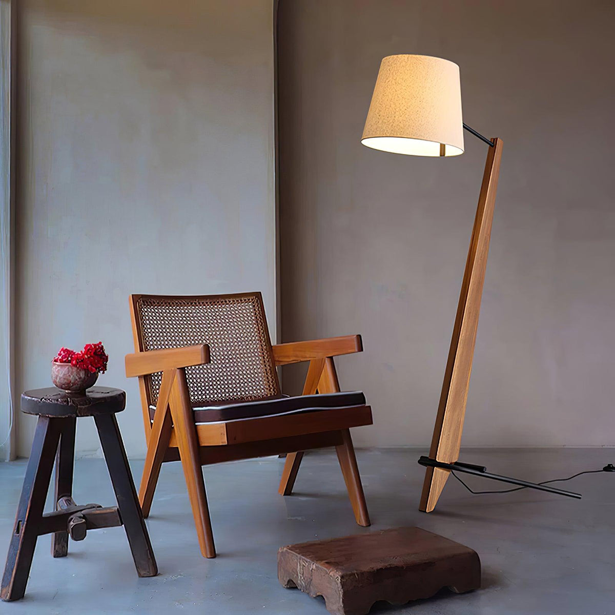 silva-giant-floor-lamp