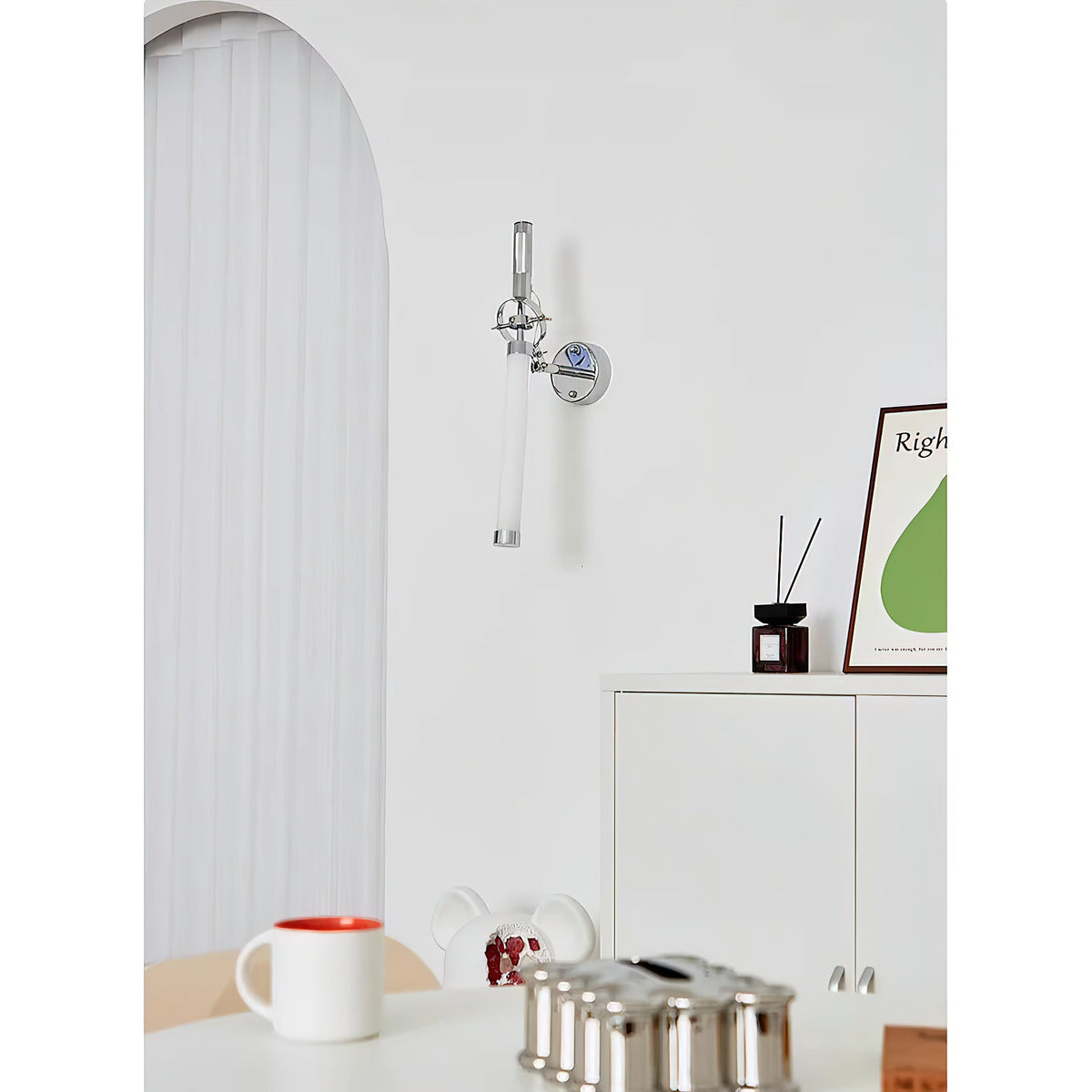 skylark-wall-lamp