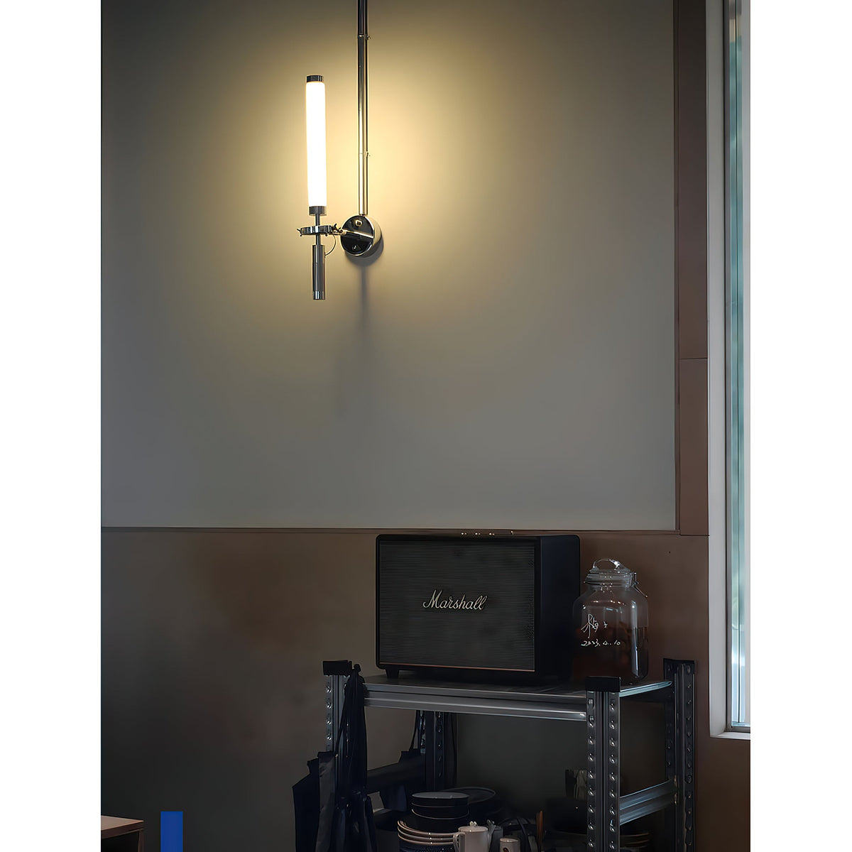 skylark-wall-lamp