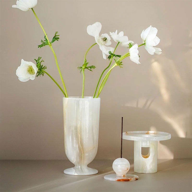 Small Jade Vase Table Lamp in Natural Stone for Ambient Lighting