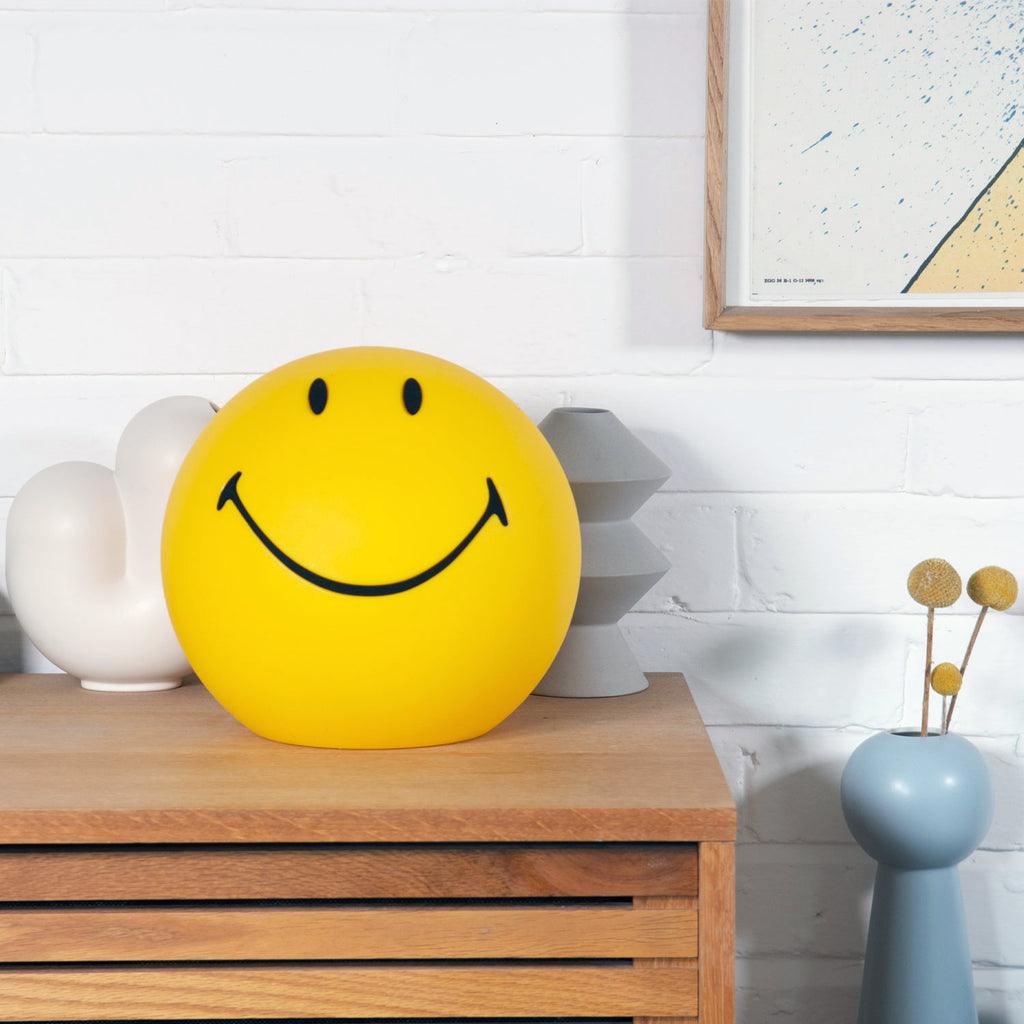 Smiling Rechargeable Built In Battery Table Lamp