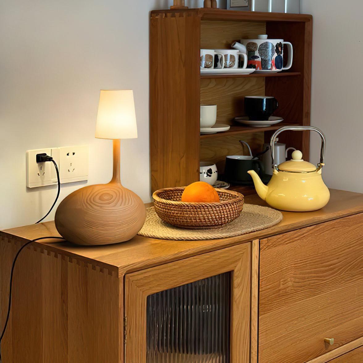 snail-table-lamp