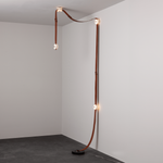 snaps-led-floor-to-ceiling-lamp