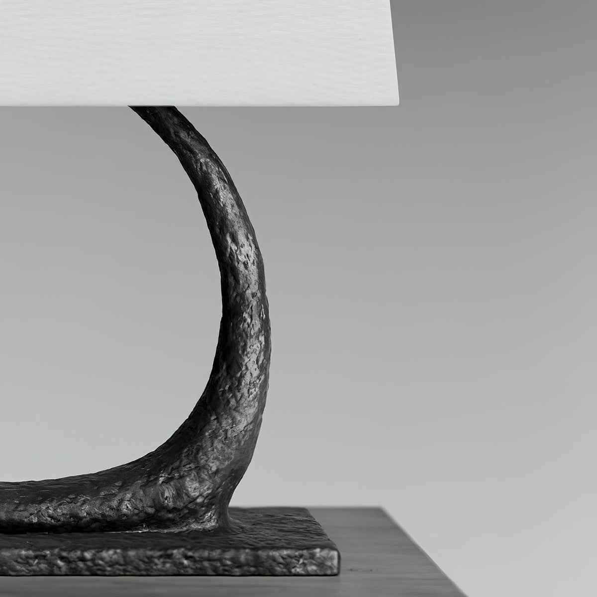sofia-table-lamp