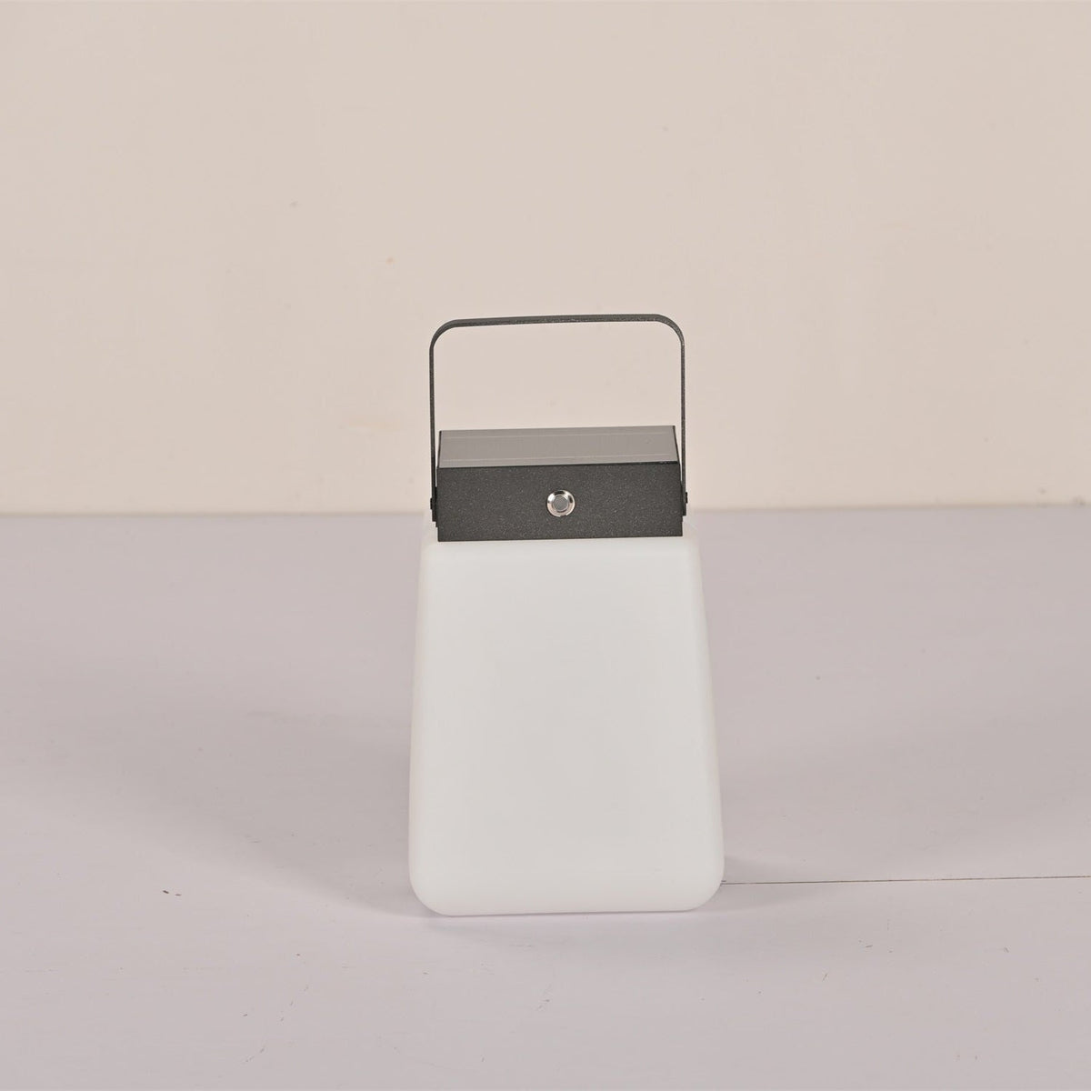Solara Edge Lantern — Modern Solar-Powered Outdoor Lamp with Remote Control