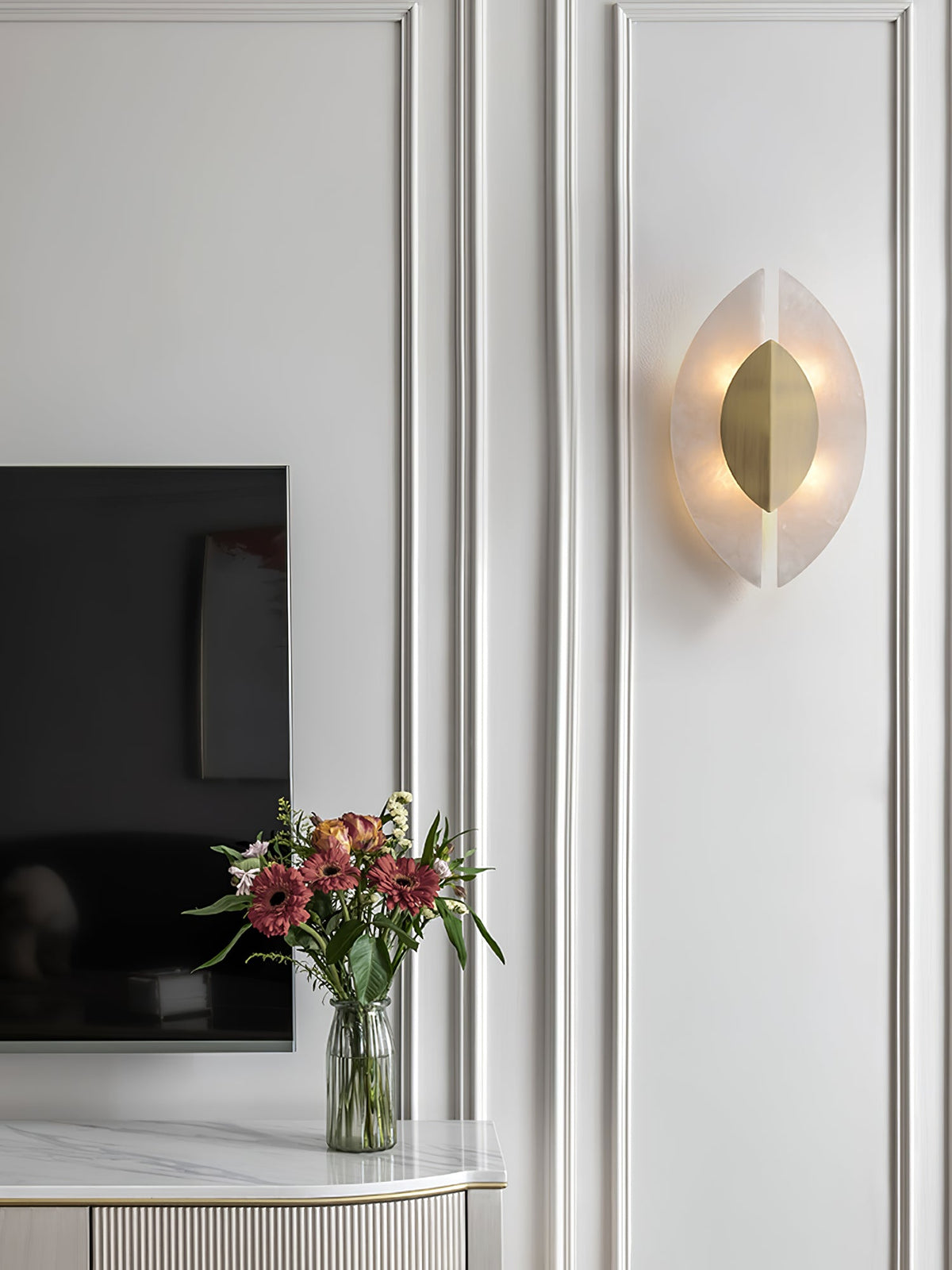 Solari Alabaster Leaf Wall Sconce in Brass and White Alabaster