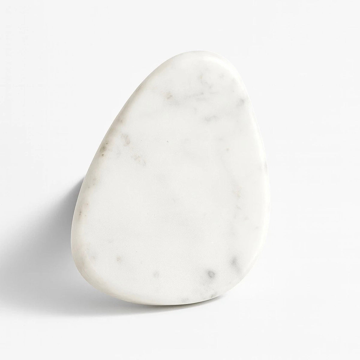 Sole Wall Hook in Natural Onyx – Sculptural Stone Coat Hook for Entryways and Bedrooms