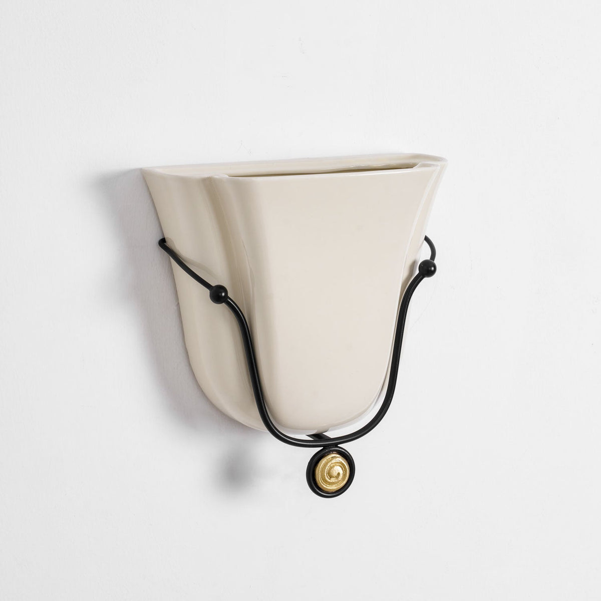 Solenne Ceramic Shell Wall Sconce in Glazed Finishes