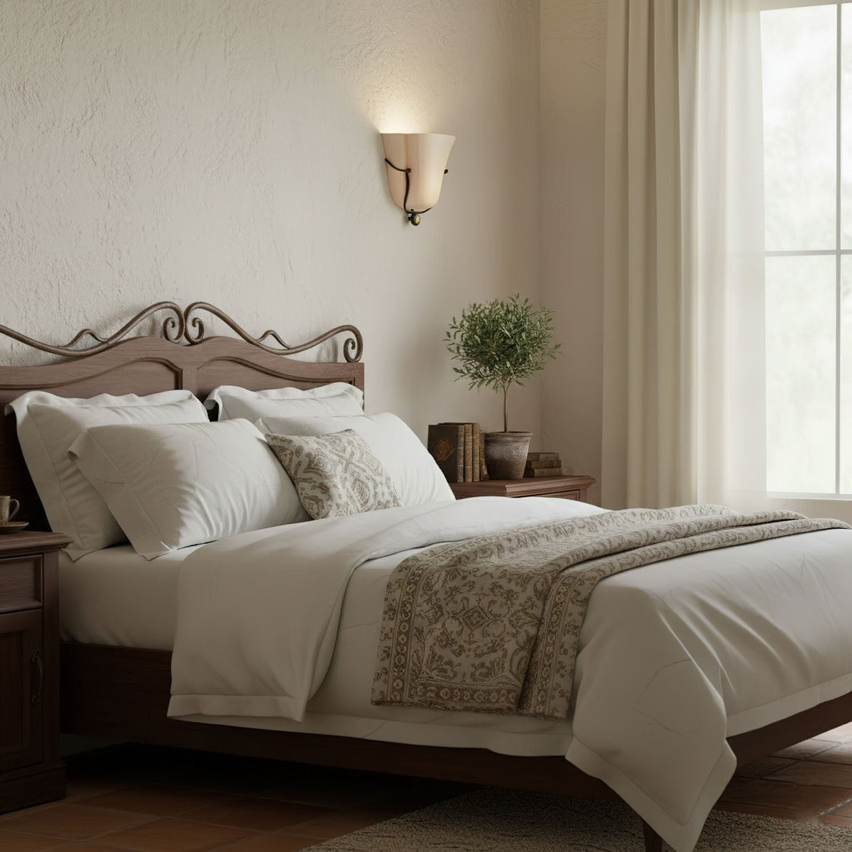 Solenne Ceramic Shell Wall Sconce in Glazed Finishes