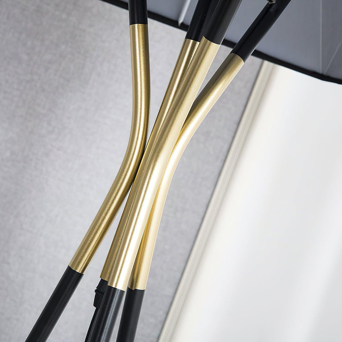 solitaire-floor-lamp