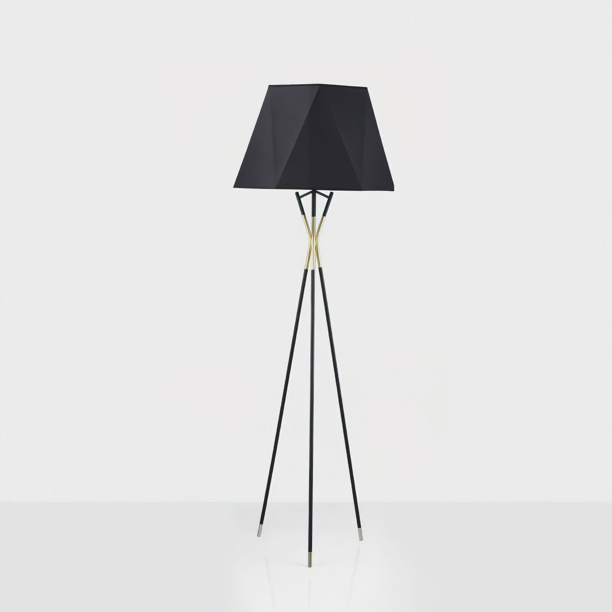 solitaire-floor-lamp