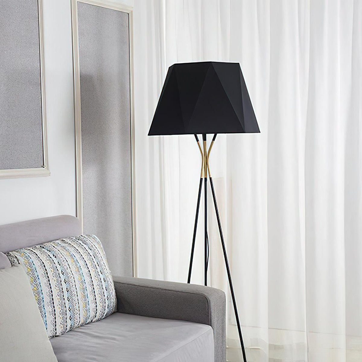 solitaire-floor-lamp