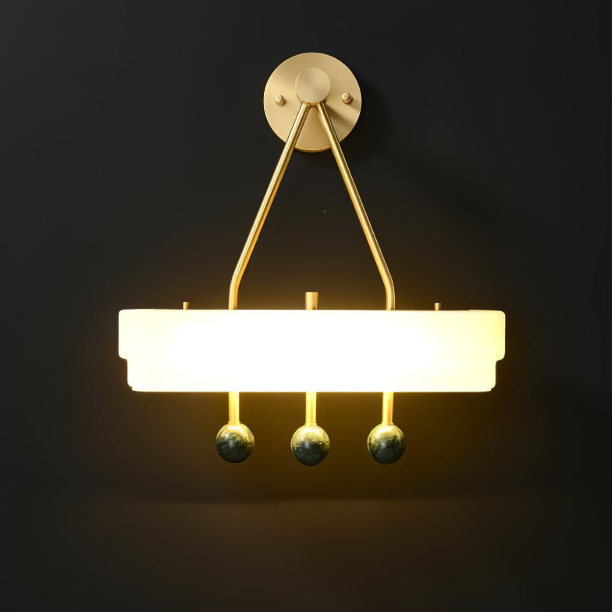 Spate Wall Light