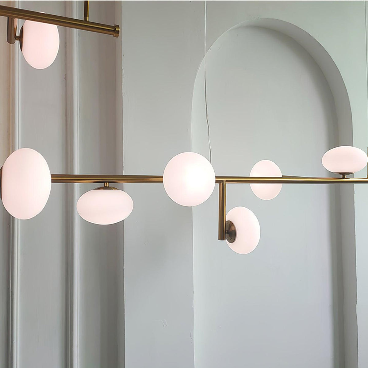 sphere-balance-chandelier