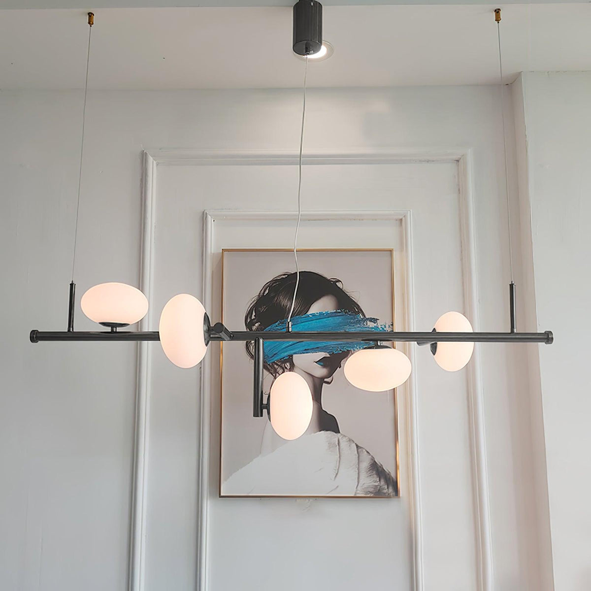 sphere-balance-chandelier