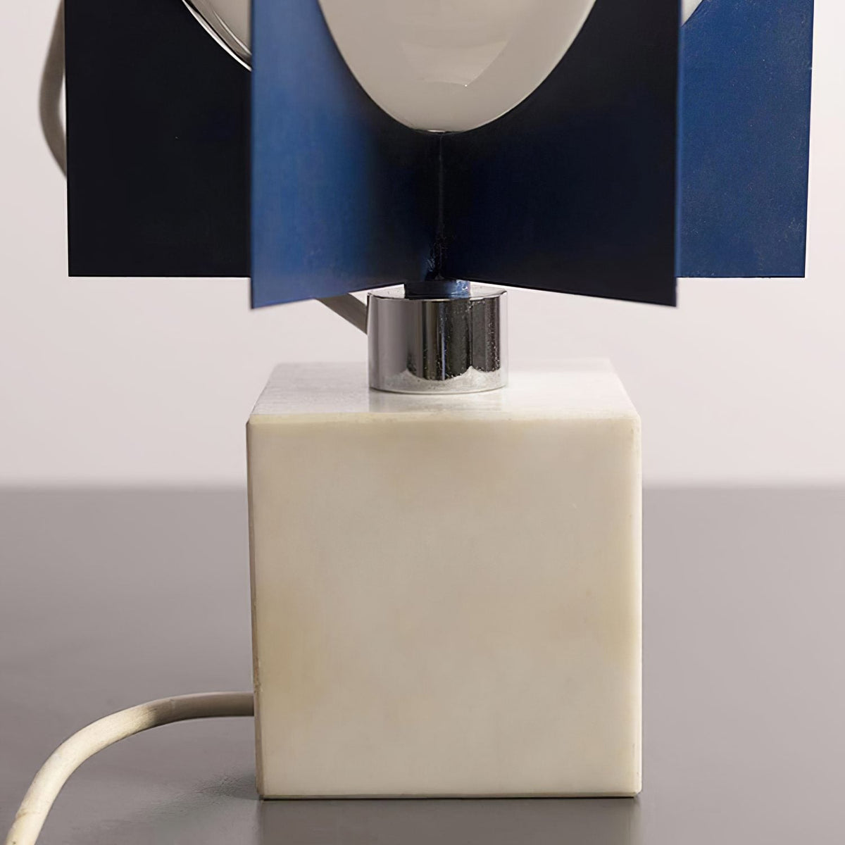 Spherical Geometric Table Lamp