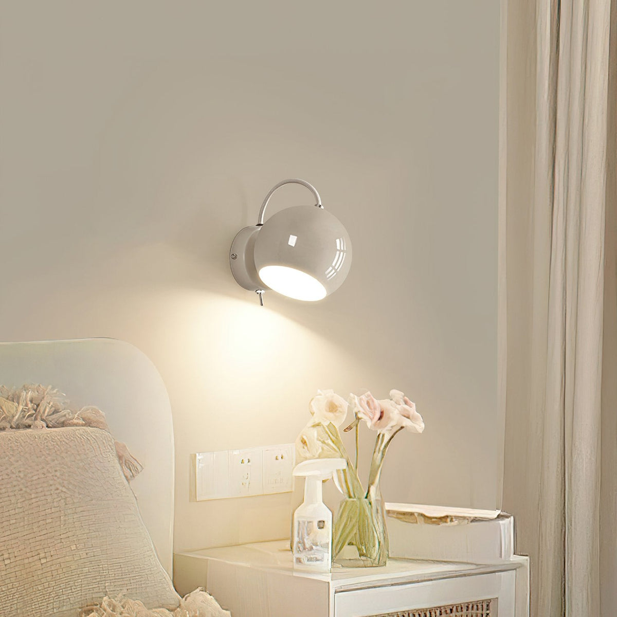 Spherical Wall Lamp