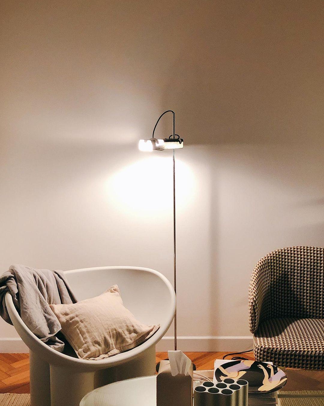 spider-floor-lamp