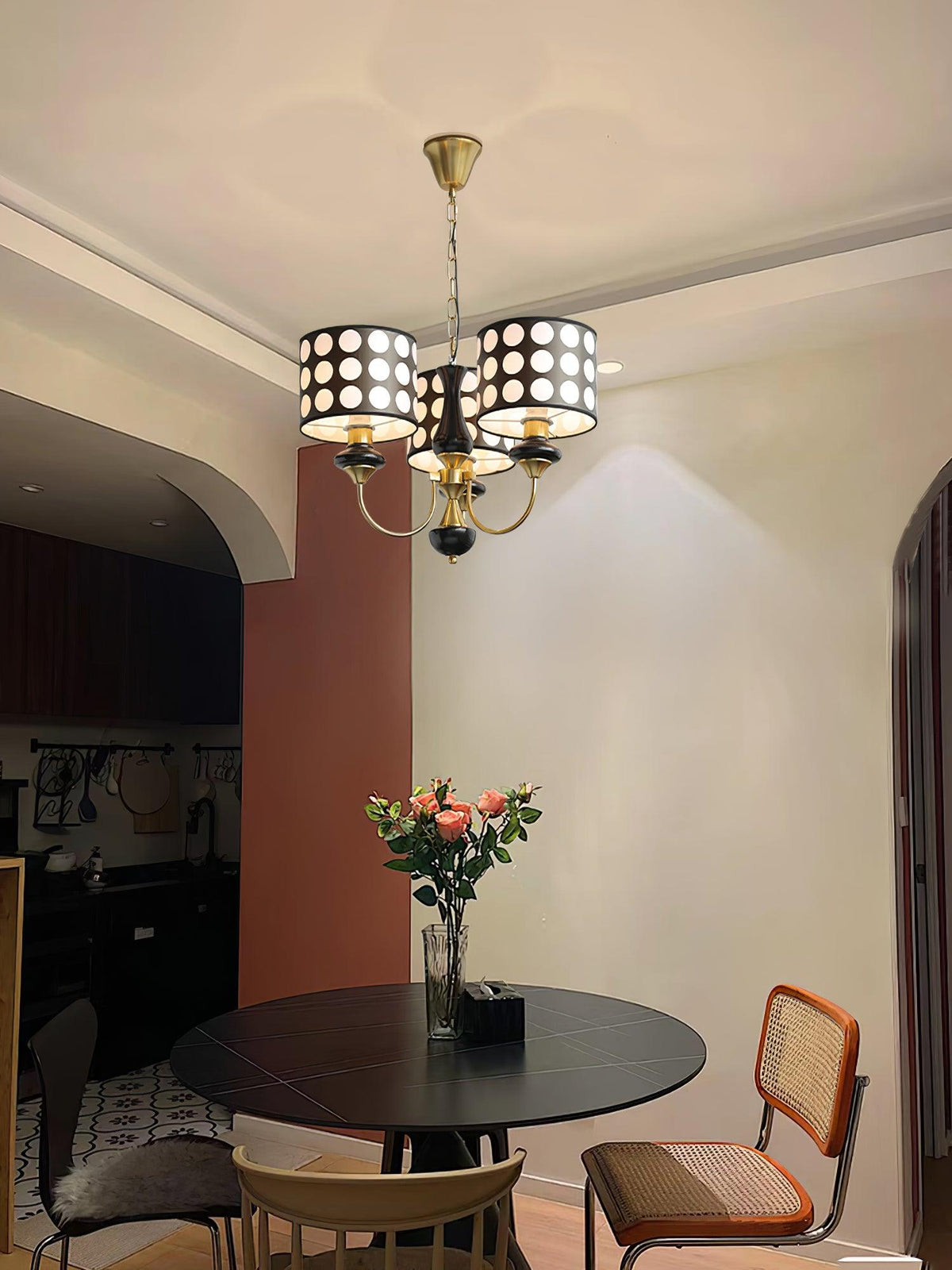 spotted-shade-chandelier