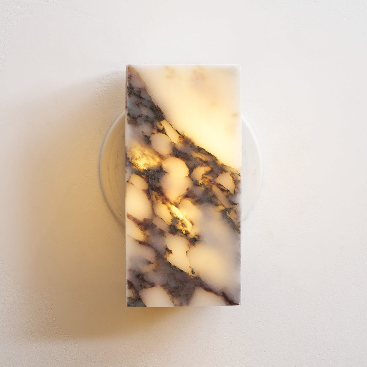 modern-square-alabaster-wall-lamp