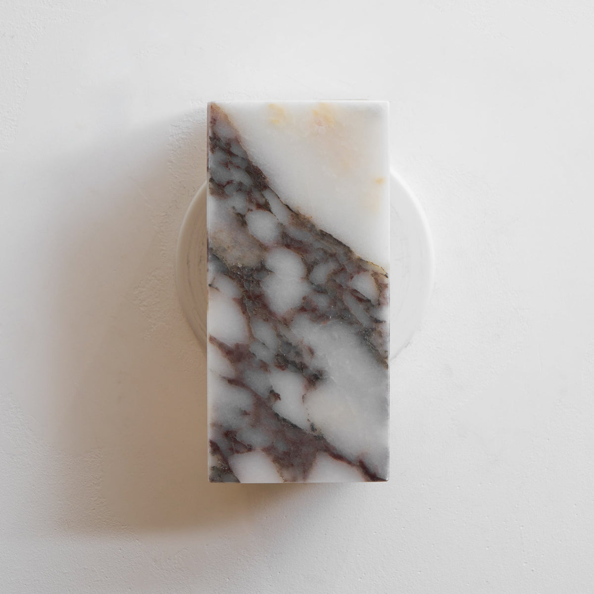 modern-square-alabaster-wall-lamp